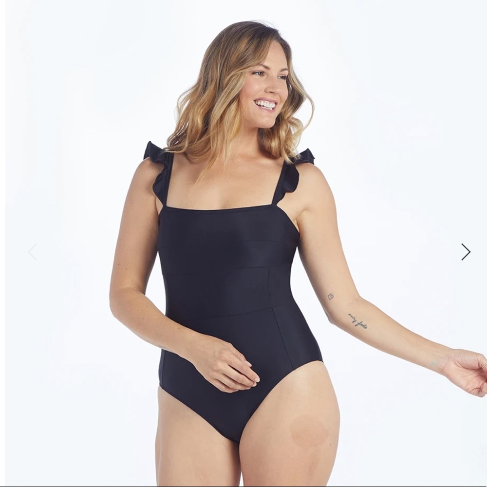 Summersalt Black ruffle oasis